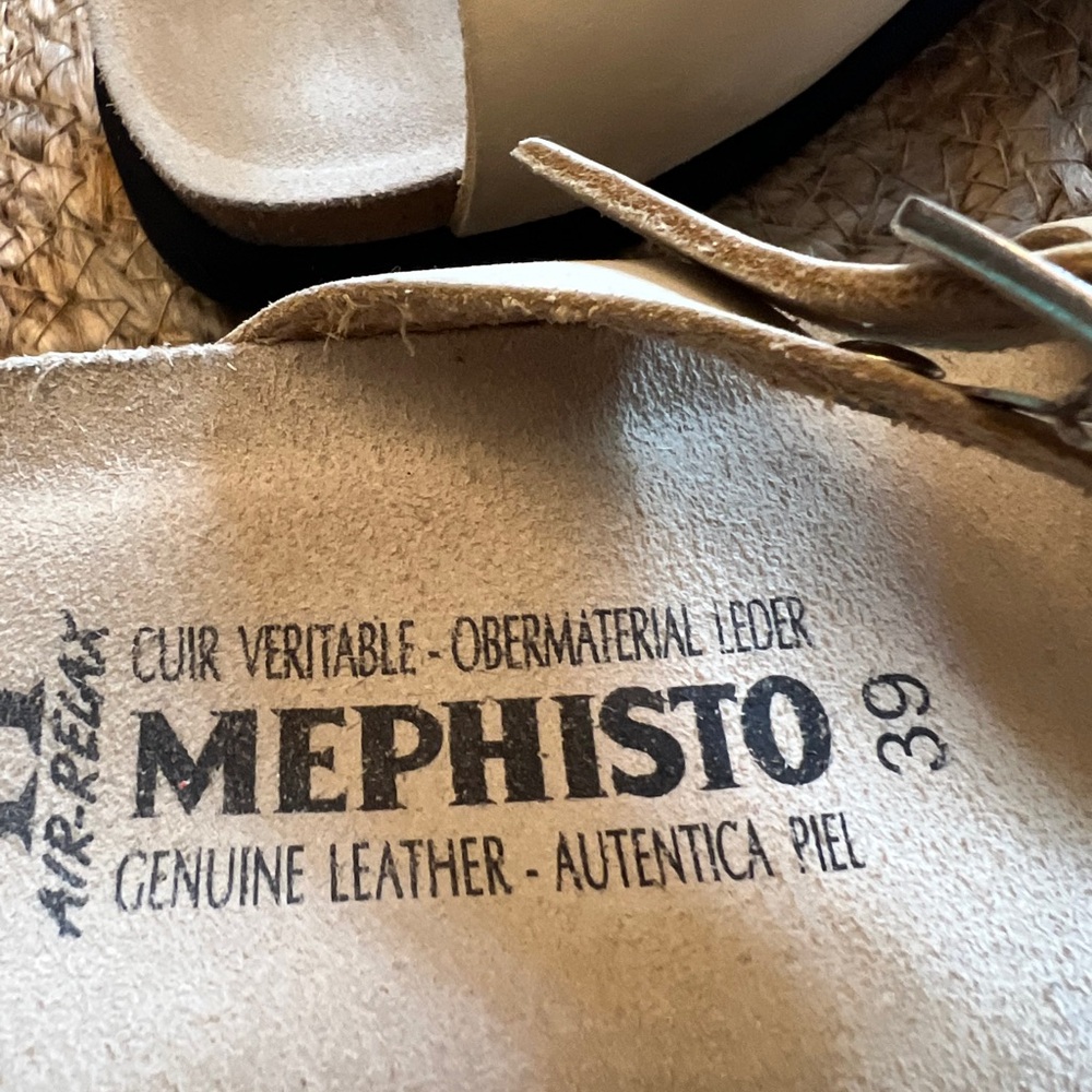 Mephisto Beige Strappy Sandals with Buckle (size 39) - Picture 2 of 5